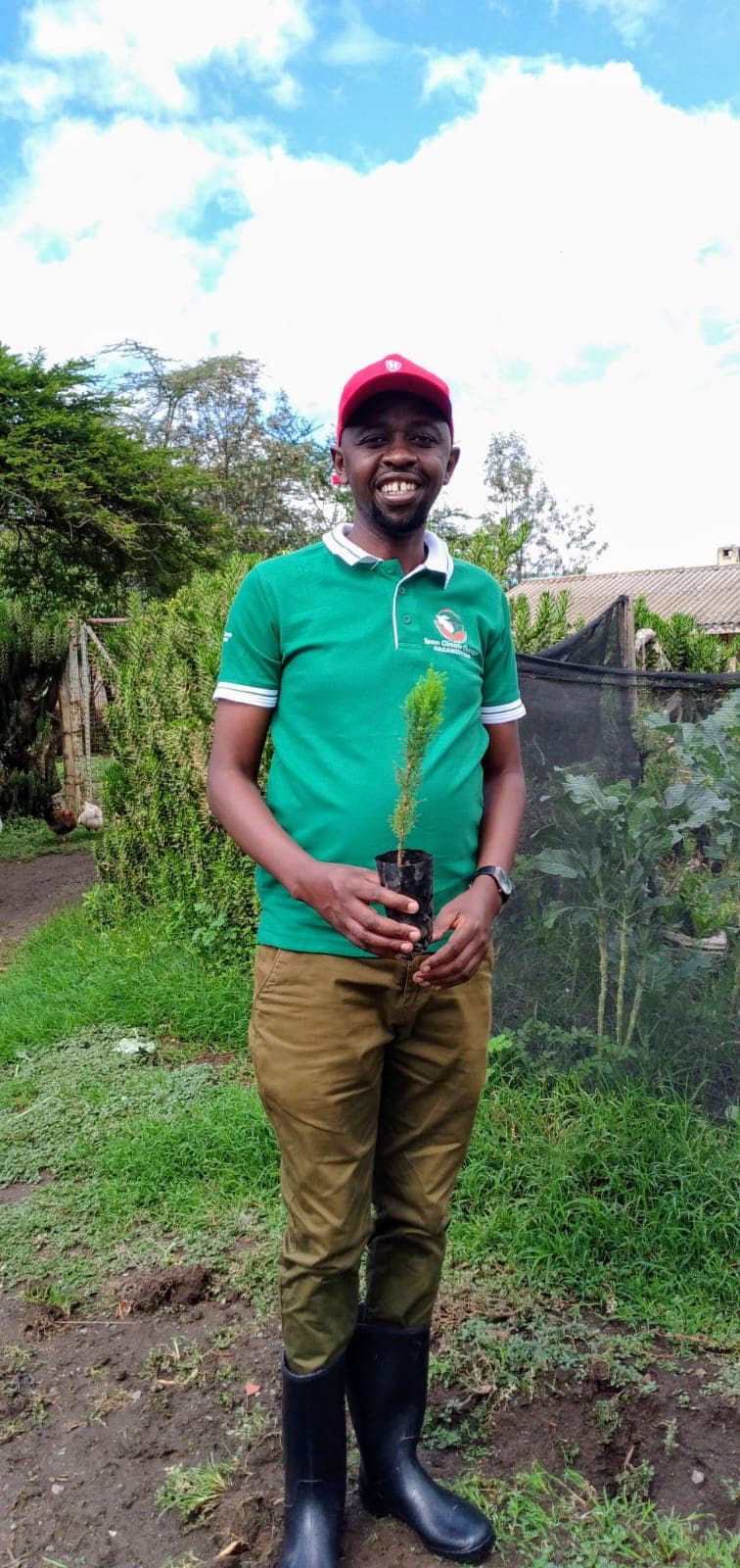 Portrait photograph of Bonface Wathika, Secretary at Team Climate Change Naivasha.